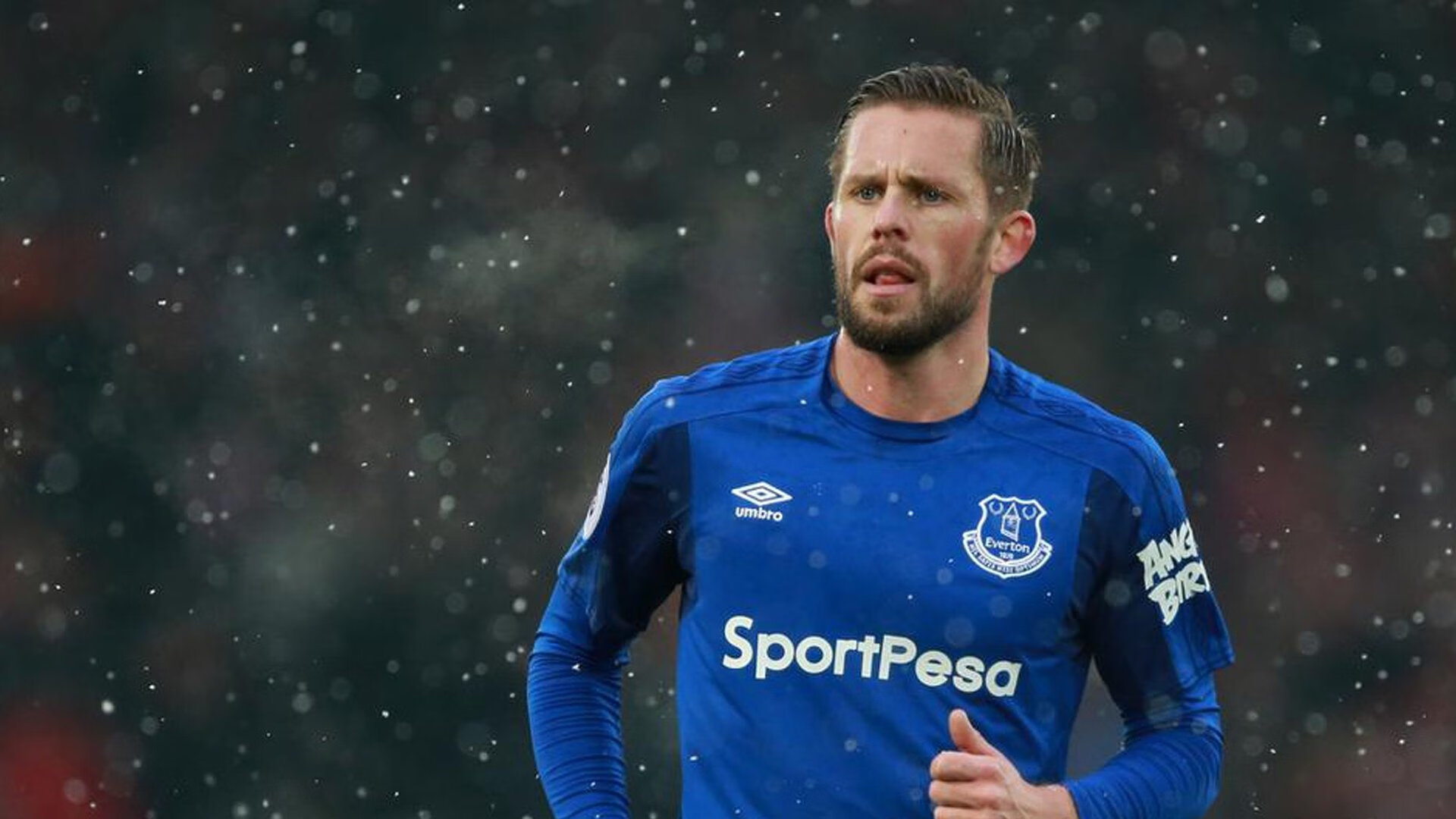 _湖人状态火热，誓争季后赛名额_，湖人今年季后赛