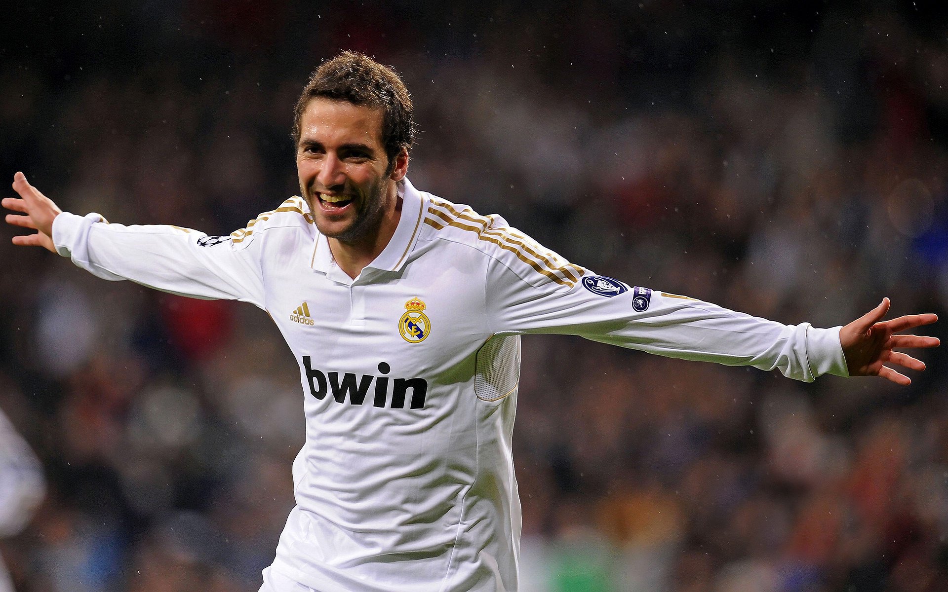 气候变迁中的运动挑战，绿色运动引领潮流，气候变化对体育运动的影响