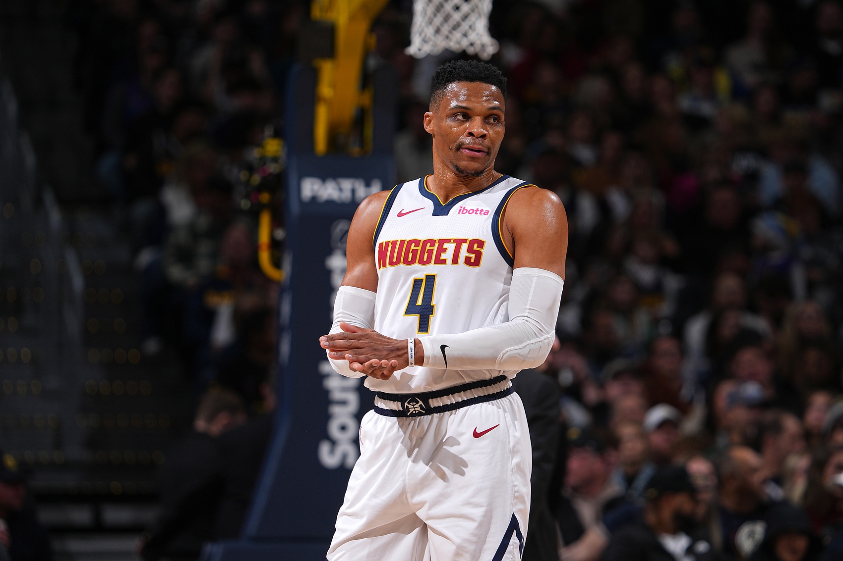 威少底薪加盟争冠队，最后一搏总冠军